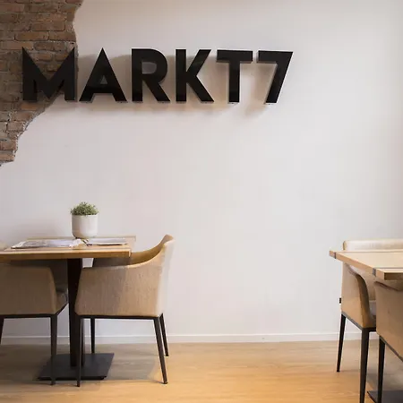 Marktzicht 3*